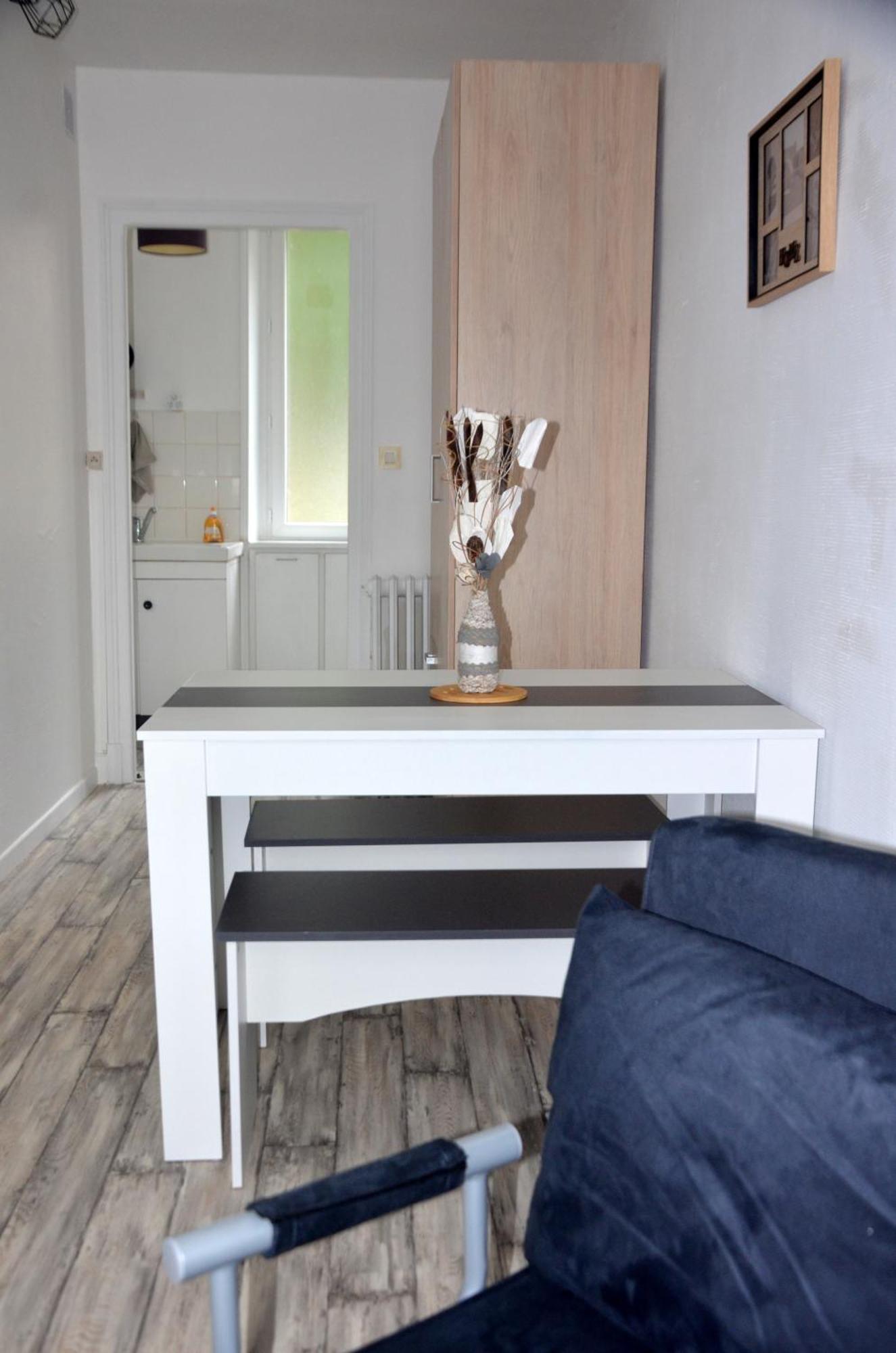 Studio "Au Bord De L'Eau" 2 Chambon-sur-Voueize Exteriér fotografie