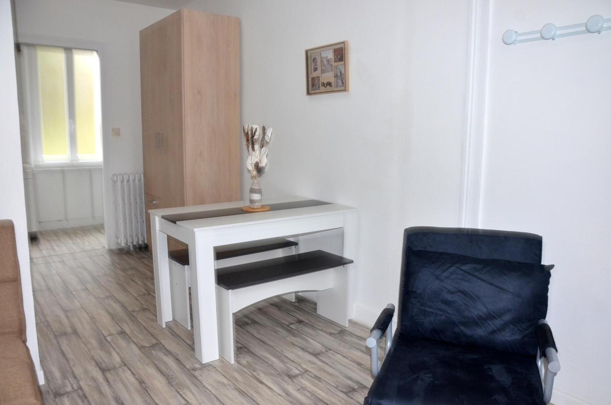 Studio "Au Bord De L'Eau" 2 Chambon-sur-Voueize Exteriér fotografie